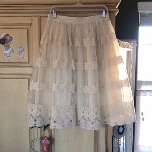 Cupcakes & Cashmere lace tulle skirt size Large